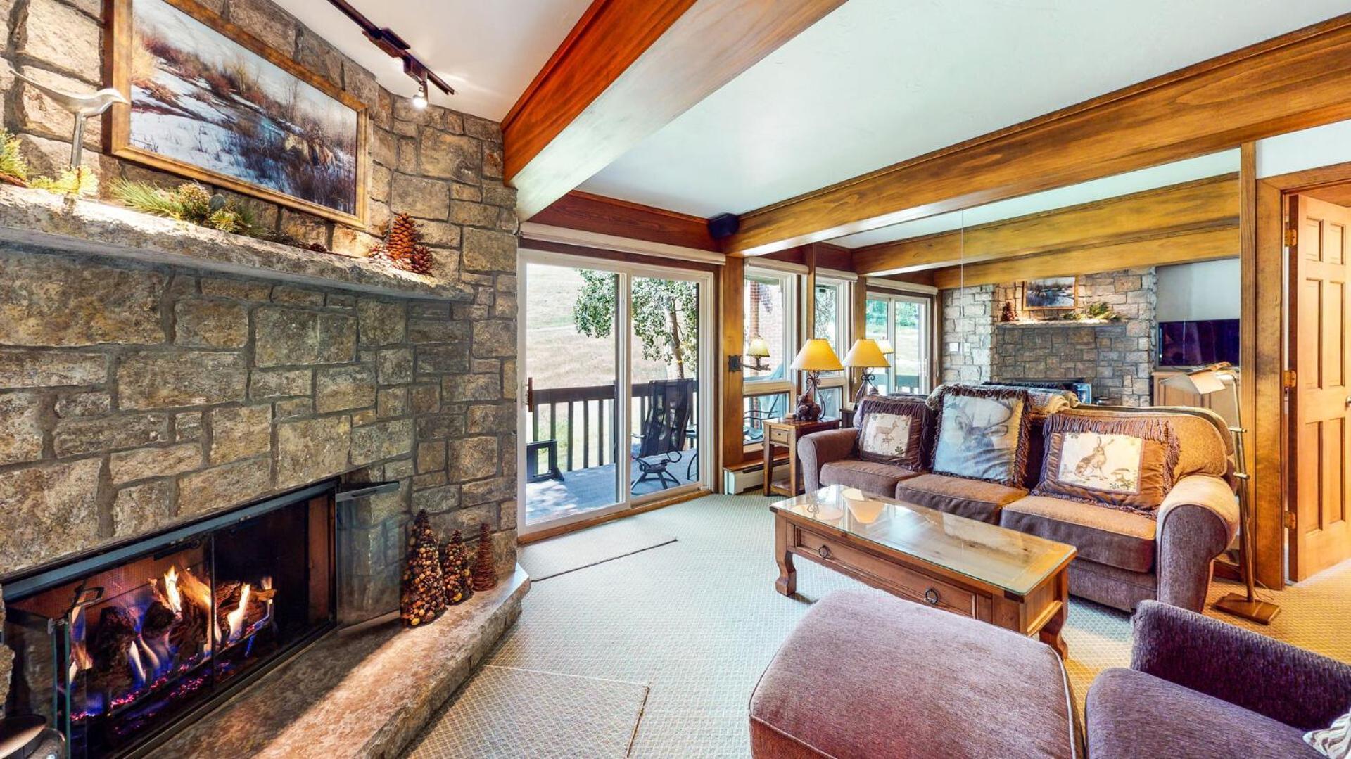 Interlude Condominiums 2-Bedroom Unit 205 Snowmass Village Room photo